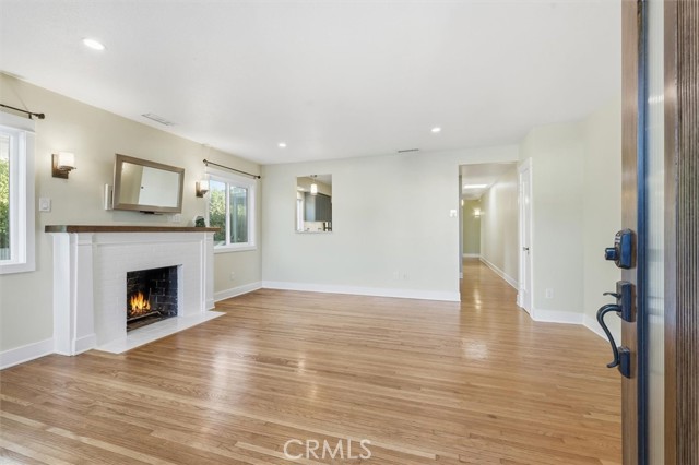 Detail Gallery Image 8 of 62 For 559 W 39th St, San Pedro,  CA 90731 - 3 Beds | 3 Baths