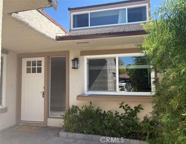 Detail Gallery Image 2 of 31 For 14 Gumwood, Irvine,  CA 92612 - 2 Beds | 2 Baths