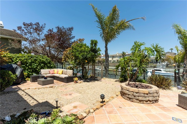 Detail Gallery Image 39 of 53 For 4027 W Hemlock St, Oxnard,  CA 93035 - 4 Beds | 3/1 Baths