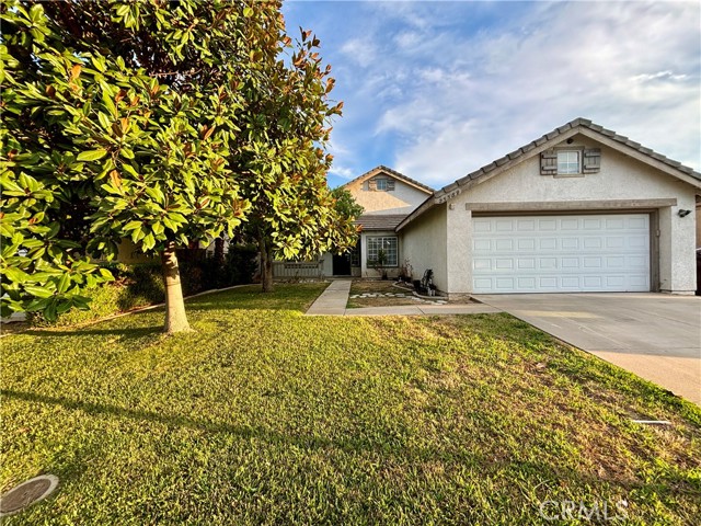 Detail Gallery Image 1 of 11 For 25589 Buena Fortuna Ln, Moreno Valley,  CA 92551 - 3 Beds | 2 Baths