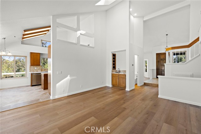 Detail Gallery Image 10 of 34 For 917 Calle Nuevo, San Clemente,  CA 92673 - 4 Beds | 2/1 Baths