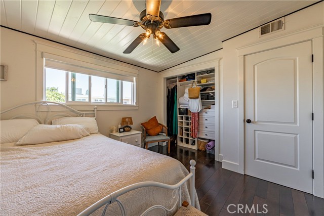 8072 W Joan Circle, La Palma CA: https://media.crmls.org/medias/250d18a4-a51f-4b13-9477-0f1e76f22636.jpg