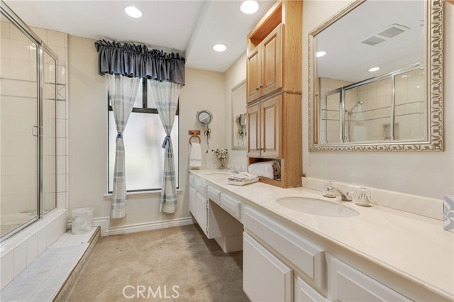 Detail Gallery Image 21 of 53 For 19252 Pebble Beach, Porter Ranch,  CA 91326 - 3 Beds | 2 Baths