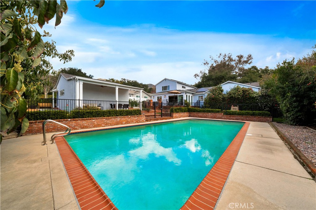 375 Berkshire Avenue La Canada Flintridge img 32