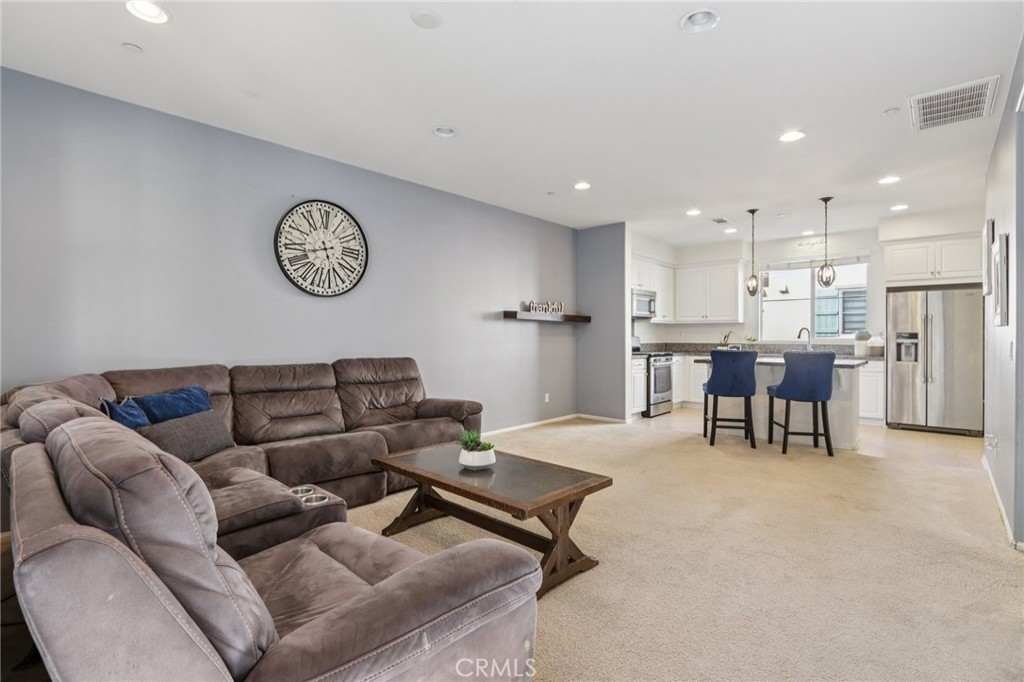 MLS #IV25136985 image #9