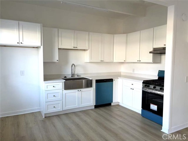 Detail Gallery Image 2 of 17 For 1909 E Walnut Creek, West Covina,  CA 91791 - 4 Beds | 2 Baths