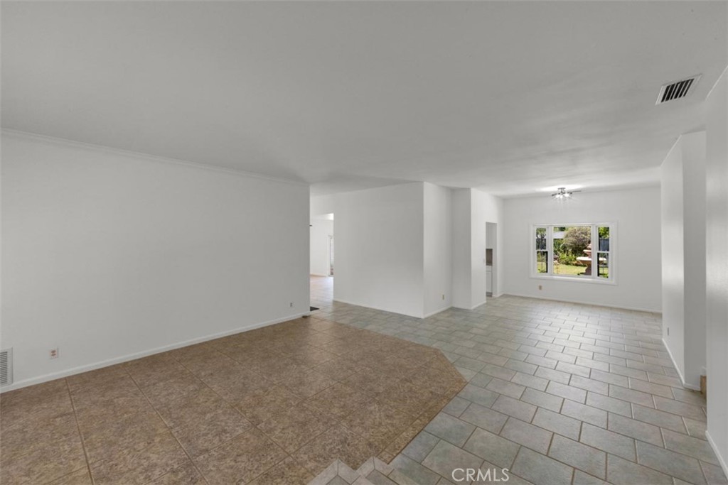 MLS #SR25162514 image #7