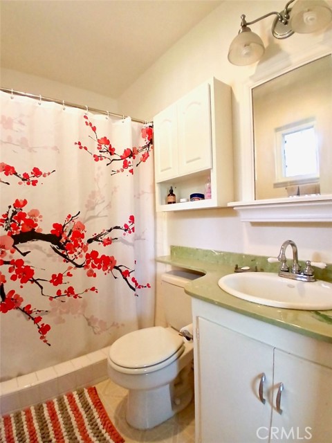 11610 Dodd Street, Yucaipa CA: https://media.crmls.org/medias/250f15cf-a0a6-47dc-b7b3-7c4a1e52e2cf.jpg