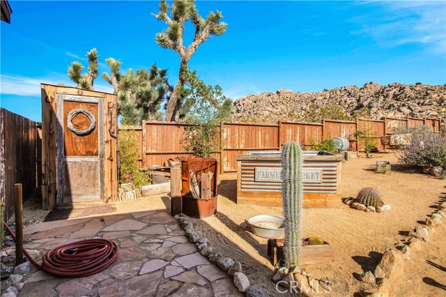 Detail Gallery Image 61 of 75 For 60987 Prescott Trl, Joshua Tree,  CA 92252 - 4 Beds | 3 Baths