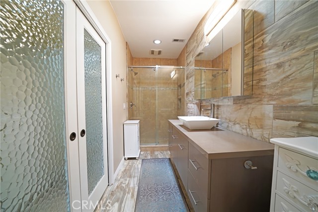 Image 26 of 38 For 27768 Crookshank Drive