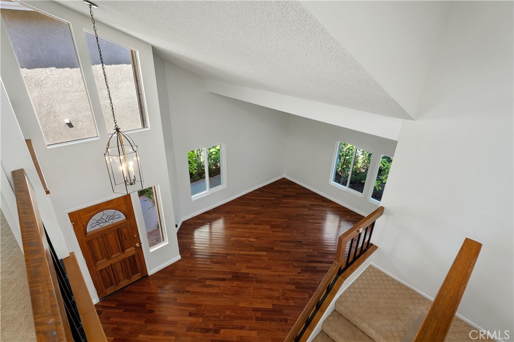 250fc8f7 17ba 485c A7cd Bd7aee889e35