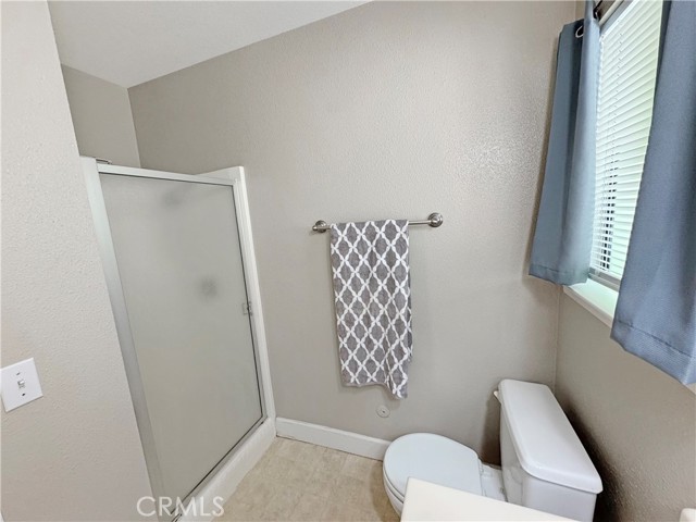 128 Flag Way, Paso Robles CA: https://media.crmls.org/medias/2510246b-cbef-440f-b1a0-002b98fa90d4.jpg