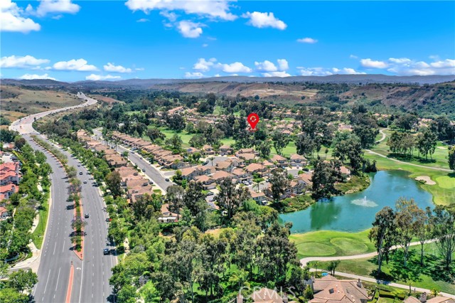 14 Reata, Rancho Santa Margarita CA: https://media.crmls.org/medias/2510253b-10e2-46c1-b244-e73d891b1745.jpg