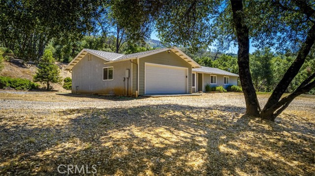 Detail Gallery Image 3 of 47 For 34457 Bear Clover Cir, North Fork,  CA 93643 - 3 Beds | 2 Baths