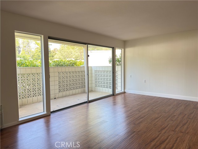 161 Avenida Majorca, Laguna Woods CA: https://media.crmls.org/medias/25121658-031f-4ecc-8177-c973f76b020f.jpg