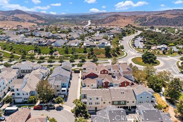 35 Patria, Rancho Mission Viejo CA: https://media.crmls.org/medias/2512c37e-de51-41a3-bd53-df8b27e683b3.jpg