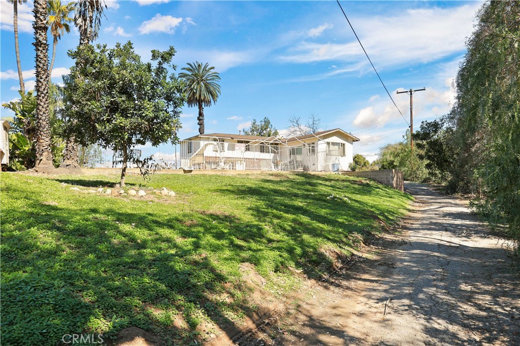 2512dd4d 7442 4809 8500 2a733e1259ec