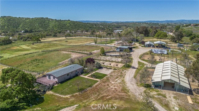 Detail Gallery Image 43 of 74 For 6060 Linne Rd, Paso Robles,  CA 93446 - 4 Beds | 4 Baths