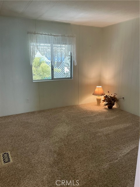 5830 Robin Hill Dr, Lakeport CA: https://media.crmls.org/medias/2513aa16-625d-43a4-bb03-9ce9fa5b85ae.jpg