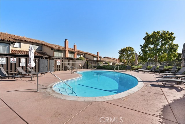 166 Tallyho, Santa Maria CA: https://media.crmls.org/medias/2514552e-5bb9-4797-a542-816d94333d2a.jpg