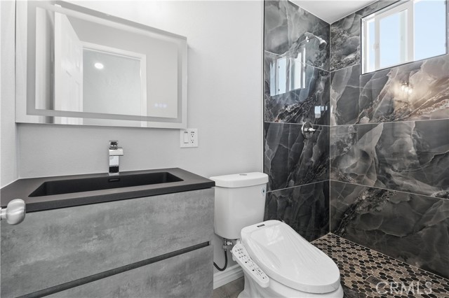 Detail Gallery Image 14 of 16 For 5191 Bridgewood, La Palma,  CA 90623 - 4 Beds | 3 Baths