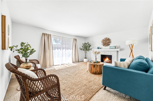 16271 Fairway Lane, Huntington Beach CA: https://media.crmls.org/medias/251539a1-80c6-4af8-83af-e982e92df6dd.jpg