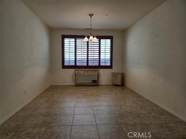 Detail Gallery Image 23 of 32 For 17939 Red Alder Rd, San Bernardino,  CA 92407 - 3 Beds | 2 Baths