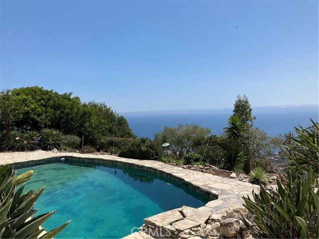 35 Oceanaire DR