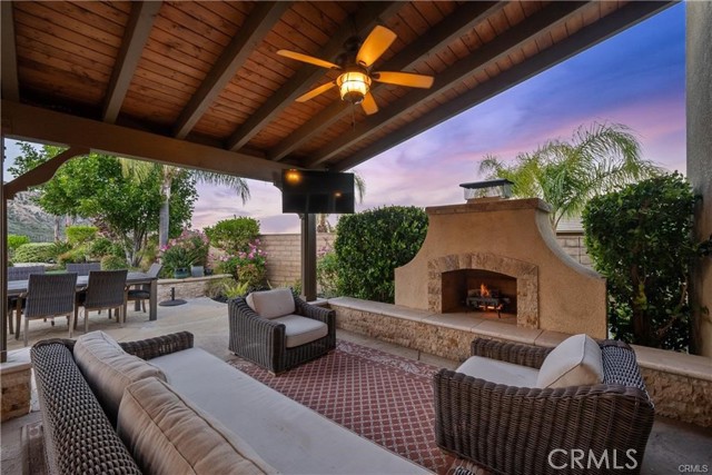 25865 Tulip Grove Street, Stevenson Ranch CA: https://media.crmls.org/medias/2517c3d4-dab6-4fd0-bb91-12738ba2269d.jpg