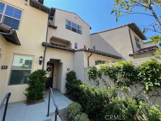 Detail Gallery Image 1 of 29 For 152 Elkhorn, Irvine,  CA 92618 - 2 Beds | 2/1 Baths