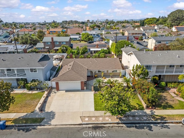 Detail Gallery Image 2 of 29 For 6123 Fred Dr, Cypress,  CA 90630 - 3 Beds | 2 Baths