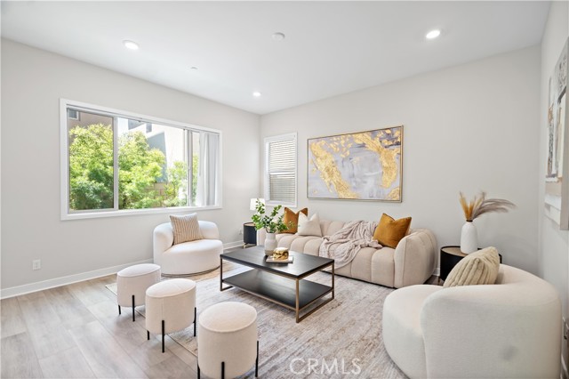 145 Denali, Lake Forest CA: https://media.crmls.org/medias/2518fadf-35d5-409e-aeae-b14734907cec.jpg