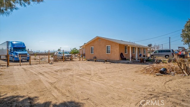 581 Victor Avenue Barstow CA 92311