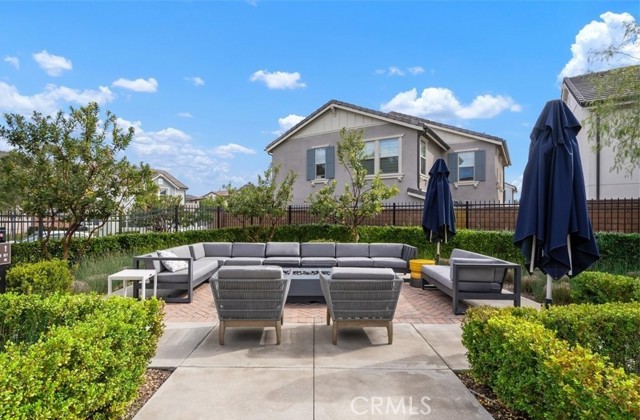 12060 Turnleaf Avenue, Whittier CA: https://media.crmls.org/medias/251a45c2-7a3f-458b-8e2f-537e5a0a1ed7.jpg