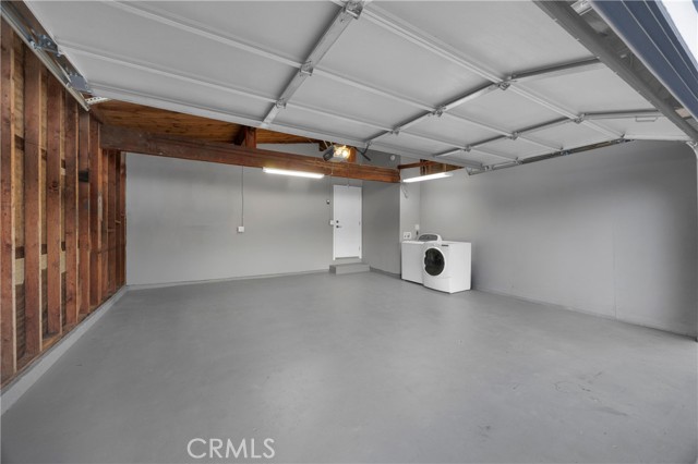 Image 27 of 33 For 10592 Pamela