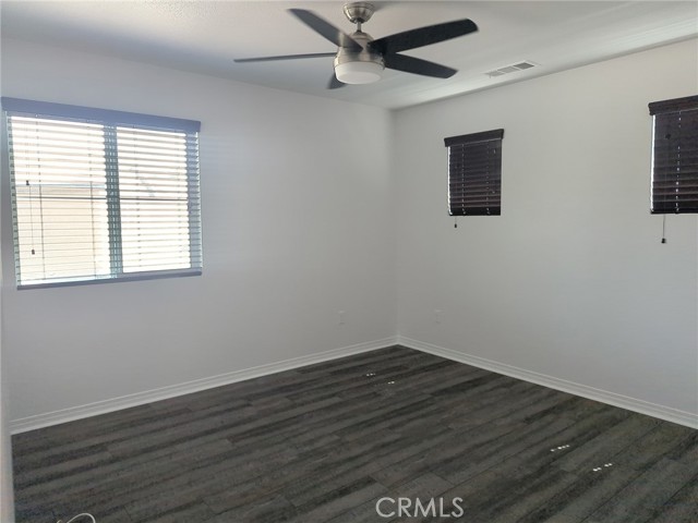 26539 Vineland Circle, Moreno Valley CA: https://media.crmls.org/medias/251b42f5-45b0-4835-8813-0009398dc27e.jpg