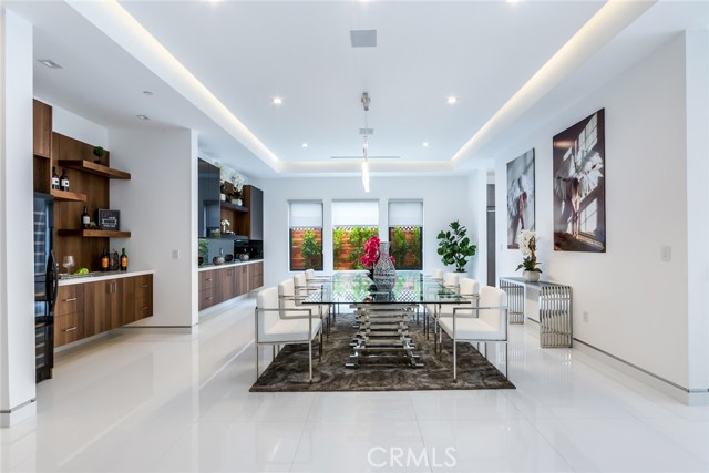 12732 Hortense Street, Studio City CA: https://media.crmls.org/medias/251c152a-9625-4b35-b4d4-67d1cdc18fde.jpg
