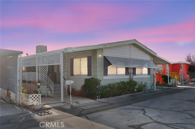 3753 E Avenue I #62, Lancaster CA: https://media.crmls.org/medias/251cd11c-91cd-4b45-a1a1-59a19cc2df0d.jpg