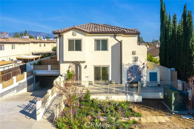 Detail Gallery Image 1 of 26 For 1228 Temple City Bld #E,  Arcadia,  CA 91007 - 3 Beds | 2/1 Baths