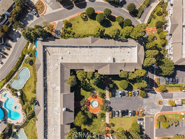 Detail Gallery Image 26 of 30 For 102 Scholz Plaza #239,  Newport Beach,  CA 92663 - 1 Beds | 1 Baths