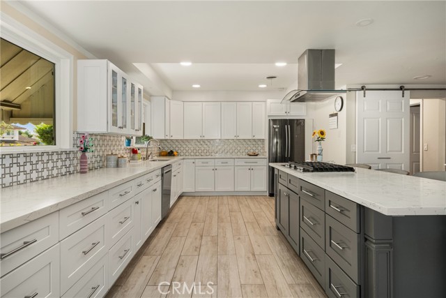 Detail Gallery Image 15 of 31 For 909 N Cleveland, Orange,  CA 92867 - 3 Beds | 2/1 Baths