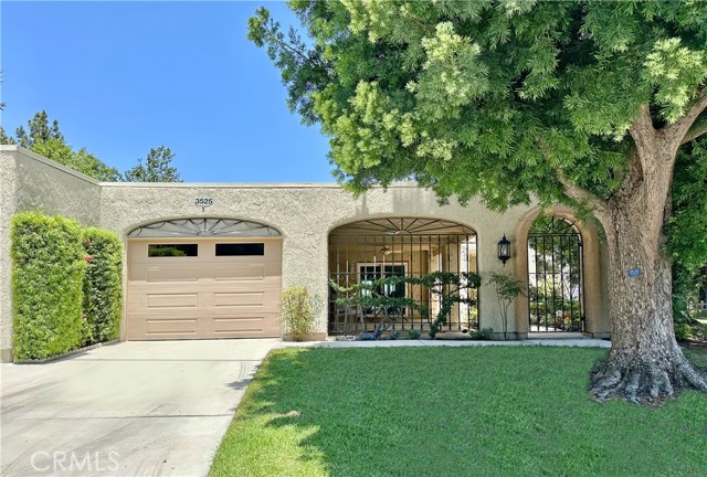 Details for 3525 Bahia Blanca  B, Laguna Woods, CA 92637