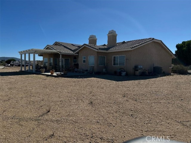 10928 Lantry Ln, Oak Hills, CA 92344 photo 2