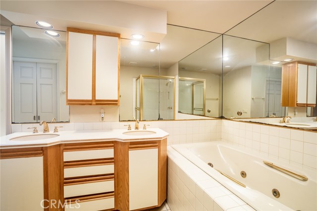 Detail Gallery Image 22 of 32 For 3572 Bravata, Huntington Beach,  CA 92649 - 3 Beds | 3 Baths