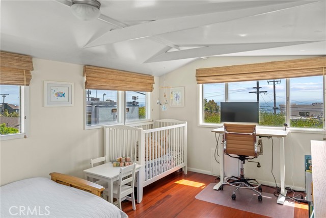 25231a96 44f1 4955 B575 F98dc14dff7d