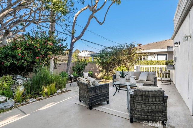 Detail Gallery Image 48 of 61 For 1601 Catalina Ave, Seal Beach,  CA 90740 - 3 Beds | 2 Baths