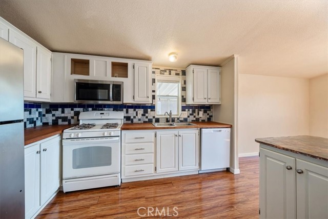 Detail Gallery Image 10 of 35 For 765 Mesa View Dr. #276,  Arroyo Grande,  CA 93420 - 3 Beds | 2 Baths