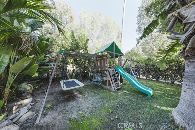 Detail Gallery Image 40 of 49 For 2255 E Chevy Chase Dr, Glendale,  CA 91206 - 4 Beds | 3 Baths