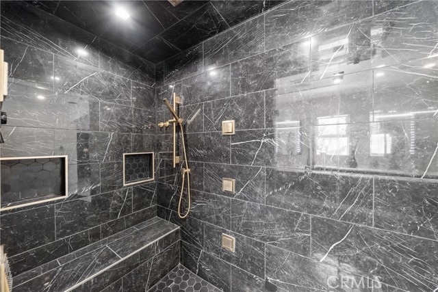 Image 31 of 61 For 20191 Imperial Cove Lane