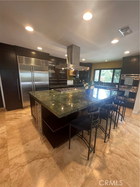 Detail Gallery Image 14 of 27 For 16772 Knollwood Dr, Granada Hills,  CA 91344 - 4 Beds | 4/1 Baths